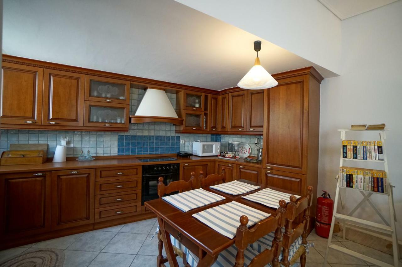 Seafarer'S Suite Galaxídhion Dış mekan fotoğraf