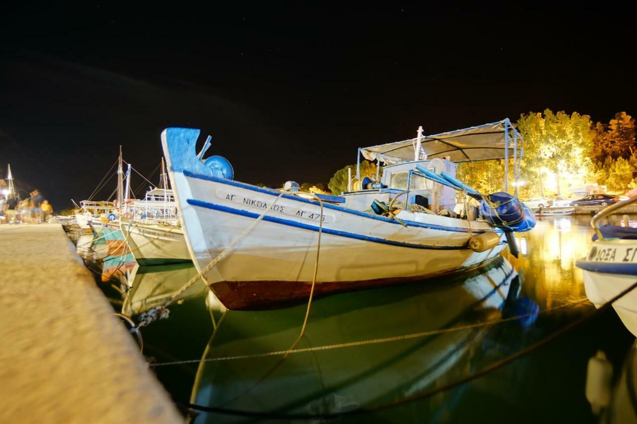 Seafarer'S Suite Galaxídhion Dış mekan fotoğraf
